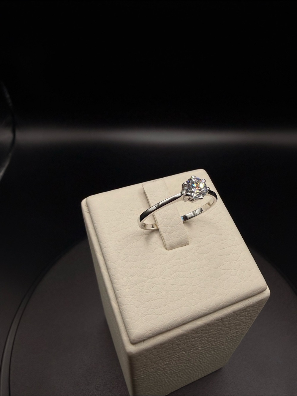 Classic White Silver Solitaire Ring